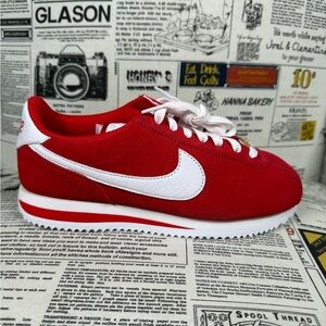 Nike Cortez VNTG NA Suede University Red White HQ5950-657 Women Size 6.5